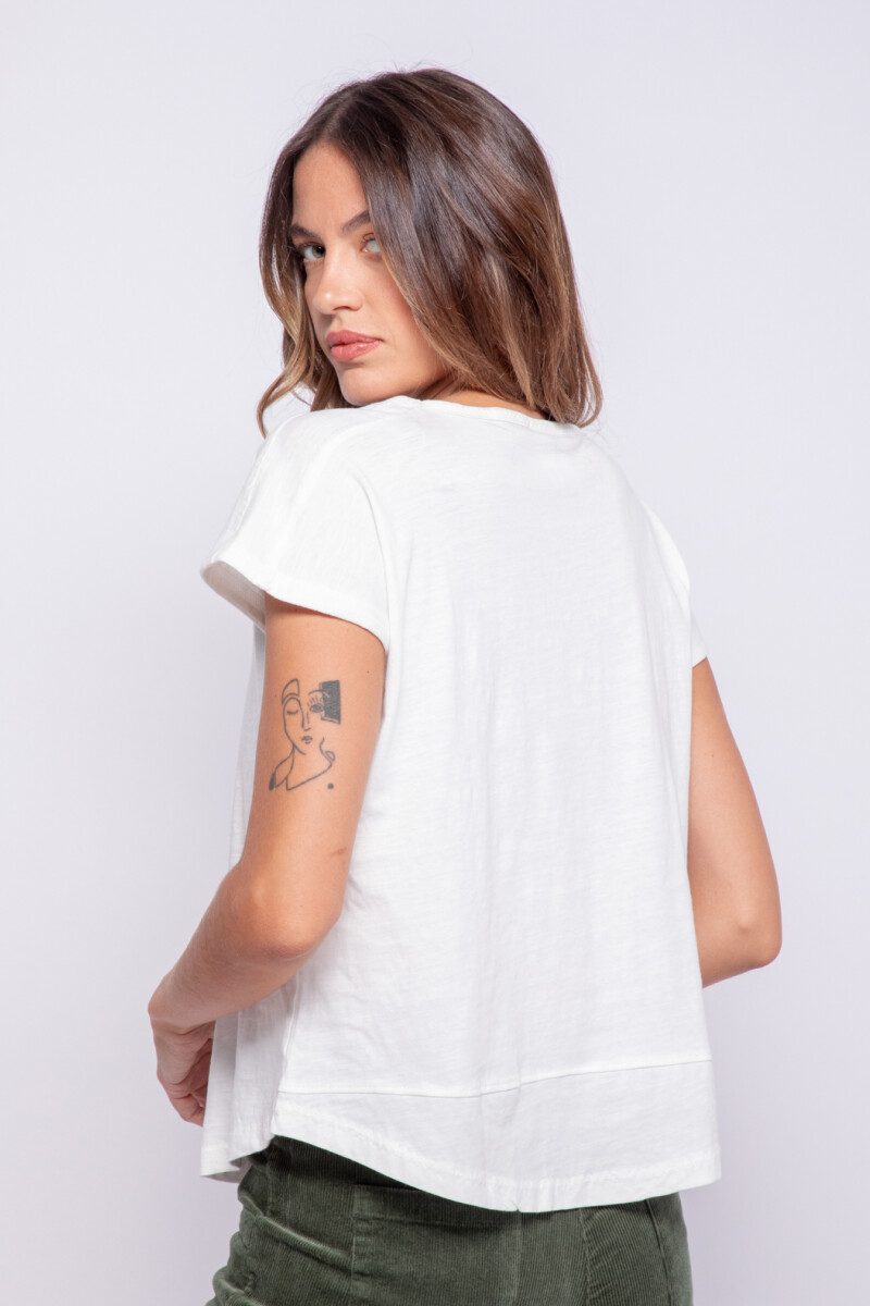 REMERA FANCINE Blanco