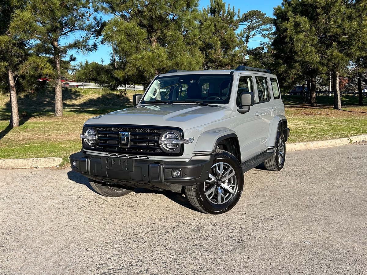 GWM Tank 300 HEV 2.0 2026 0KM | Permuta / Financia GWM Tank 300 HEV 2.0 2026 0KM | Permuta / Financia