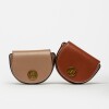 Bandolera Lady Saddler En Efecto Cuero Taupe