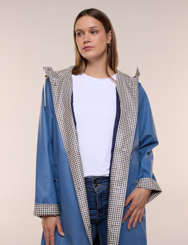Piloto Engomado Impermeable Con Capucha CELESTE OSCURO