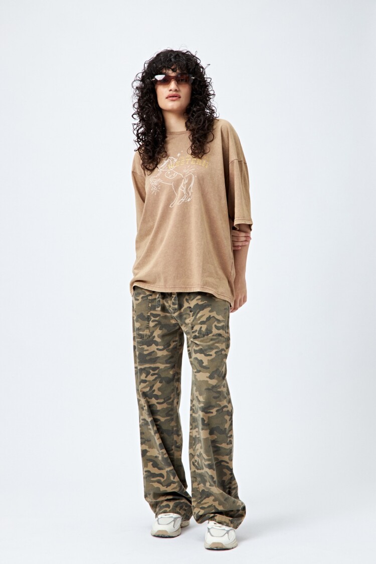 REMERA FREMI Marron