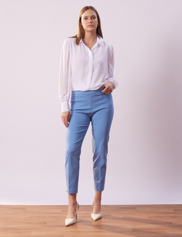 Pantalon Pull On AZUL CLARO