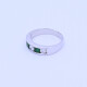 Anillo medio sin fin oro 18k blanco engarce carril con esmeraldas y brillantes Anillo medio sin fin oro 18k blanco engarce carril con esmeraldas y brillantes