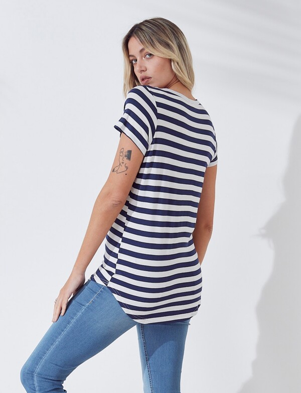 Remera Lineas AZUL