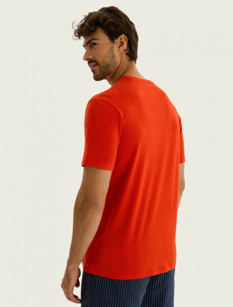 CAMISETA BÁSICA UNISSEX REGULAR WORLD ROJO