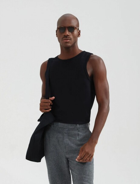 MUSCULOSA BÁSICA MASCULINA NEGRO