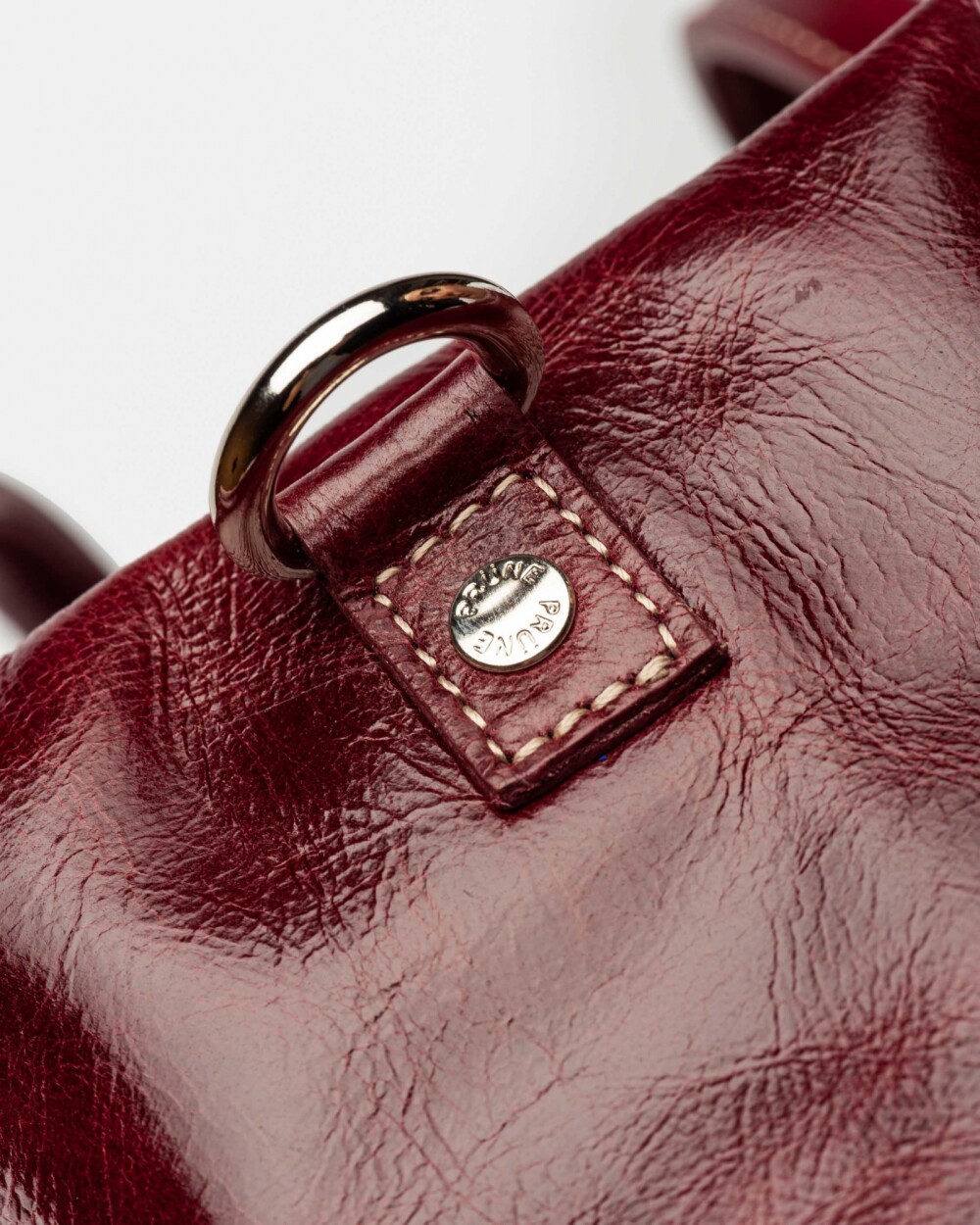 Cartera de Mano Capri En Cuero Liso Bordeaux