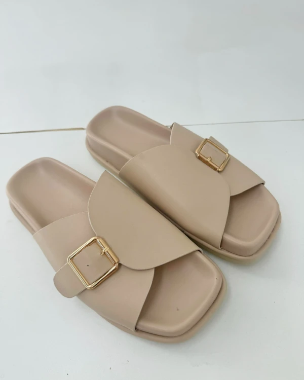 Sandalia Hebilla beige