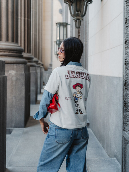 REMERA JESSIE BEIGE