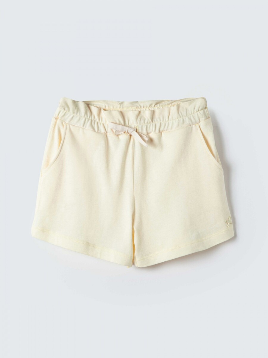 SHORT BÁSICO DE NIÑA - AMARILLO 