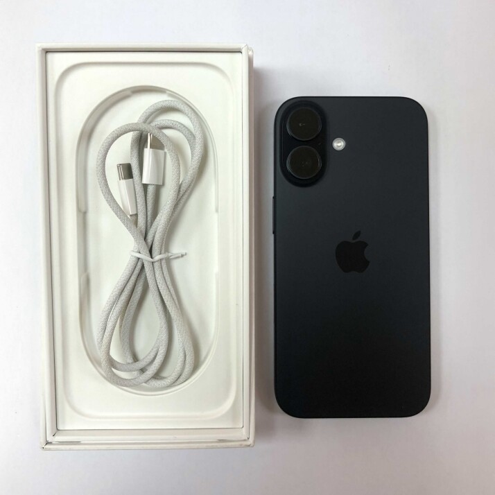 iPhone 16 256 GB - Black iPhone 16 256 GB - Black