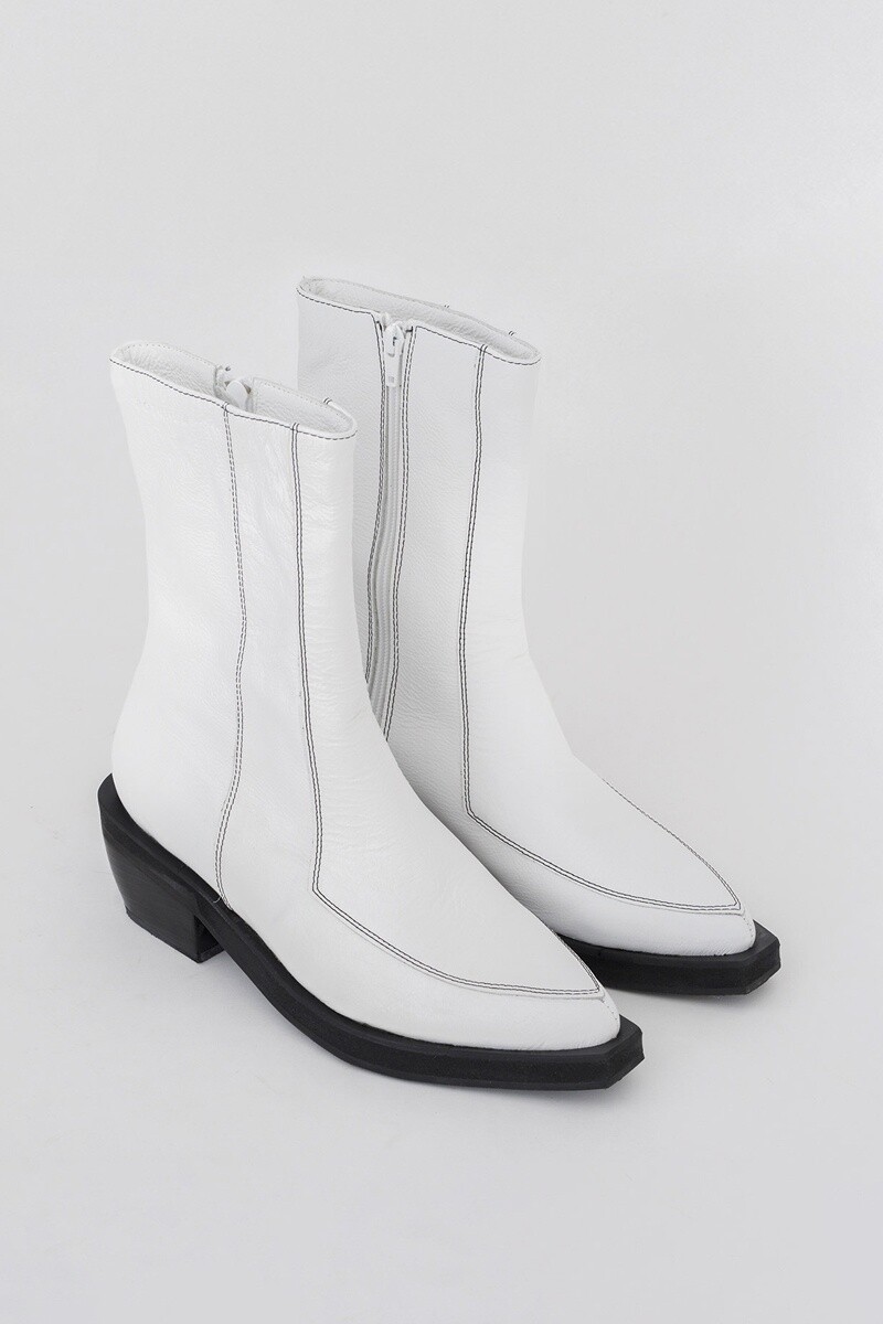 Taquit White