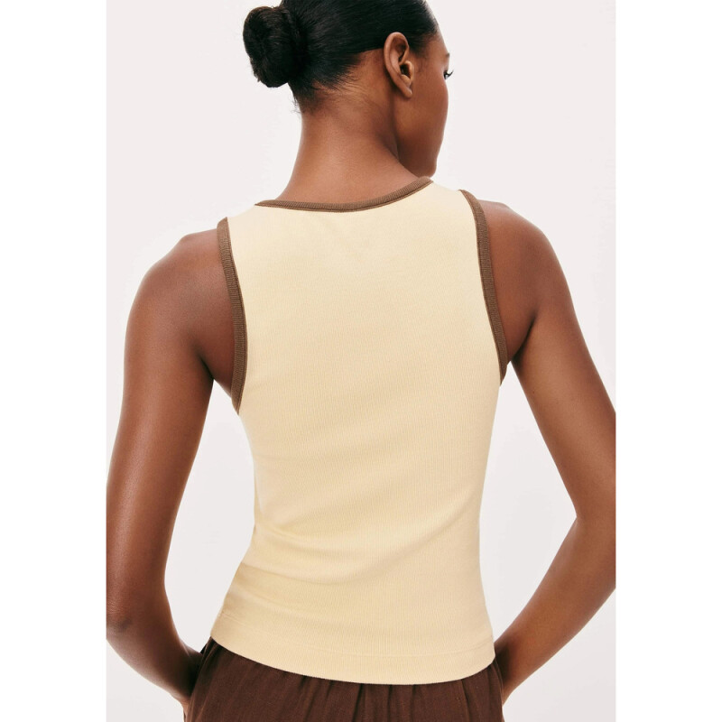 REGATA FEM AMARELO CLARO