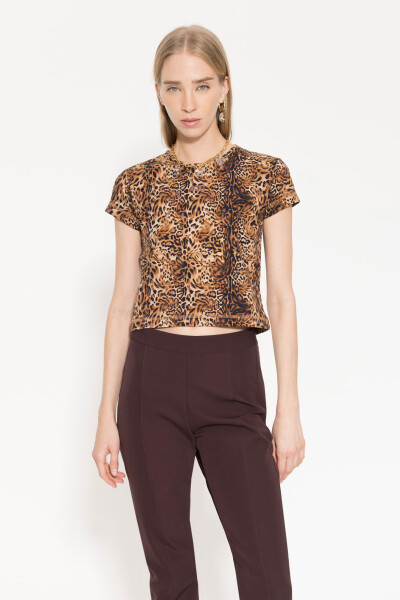 Remera Cairo Leopardo