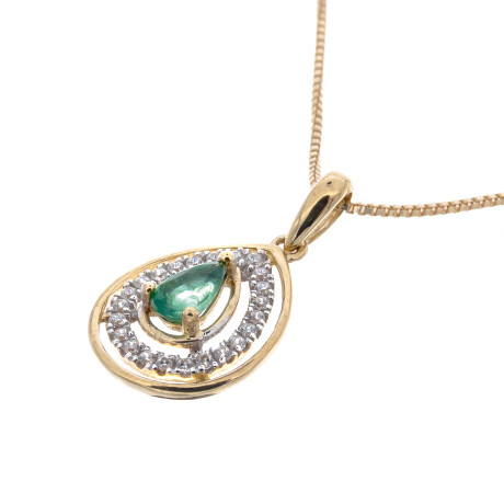 Conjunto de colgante y cadena de oro 9 ktes con esmeralda y circonias. Conjunto de colgante y cadena de oro 9 ktes con esmeralda y circonias.