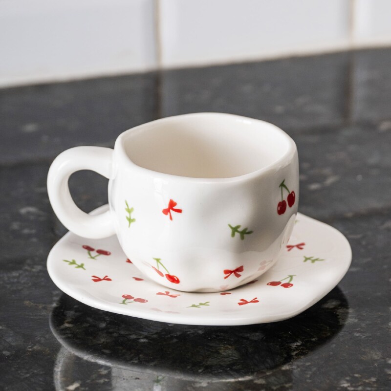 Taza de cerámica cerezas 350ml Taza de cerámica cerezas 350ml