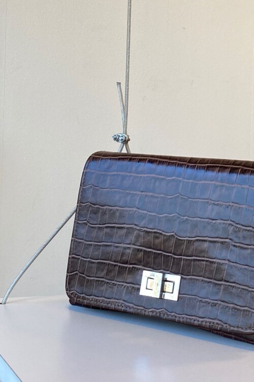 Cartera Gala Crocco Chocolate