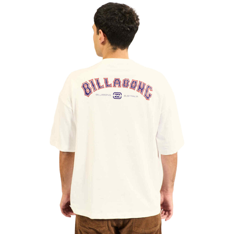 Remera Billabong Arch Wave Og - Blanco Remera Billabong Arch Wave Og - Blanco