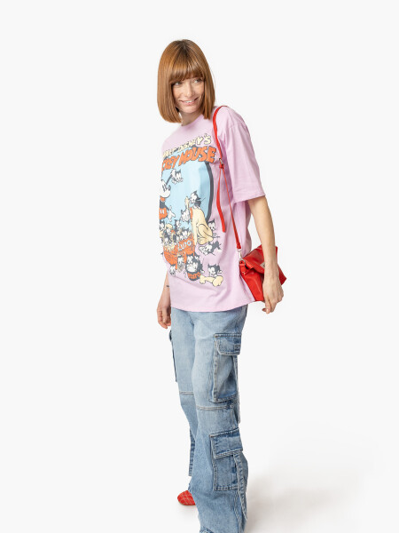 REMERA MICKEY AND THE CATS ROSA CLARO