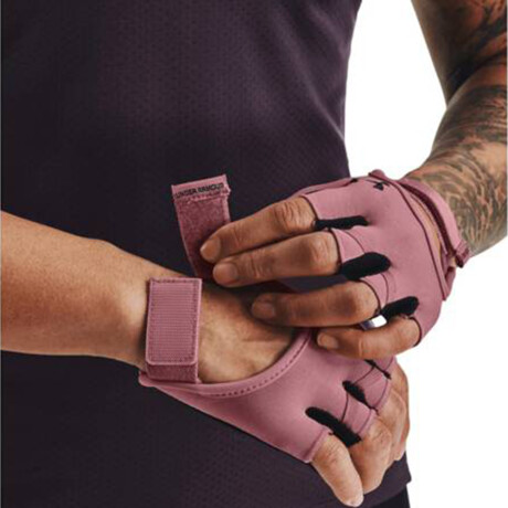 GUANTE UNDER ARMOUR GLOVES Pink