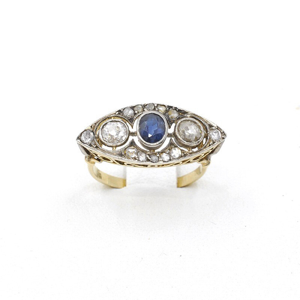 Anillo Antiguo En Oro 18K Con Brillantes, Diamantes Y Zafiro Anillo Antiguo En Oro 18K Con Brillantes, Diamantes Y Zafiro