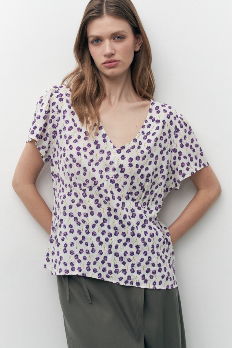 Blusa con estampa floral - lila 