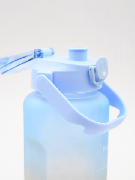 BOTELLA HIDRATACION CON STICKERS CELESTE