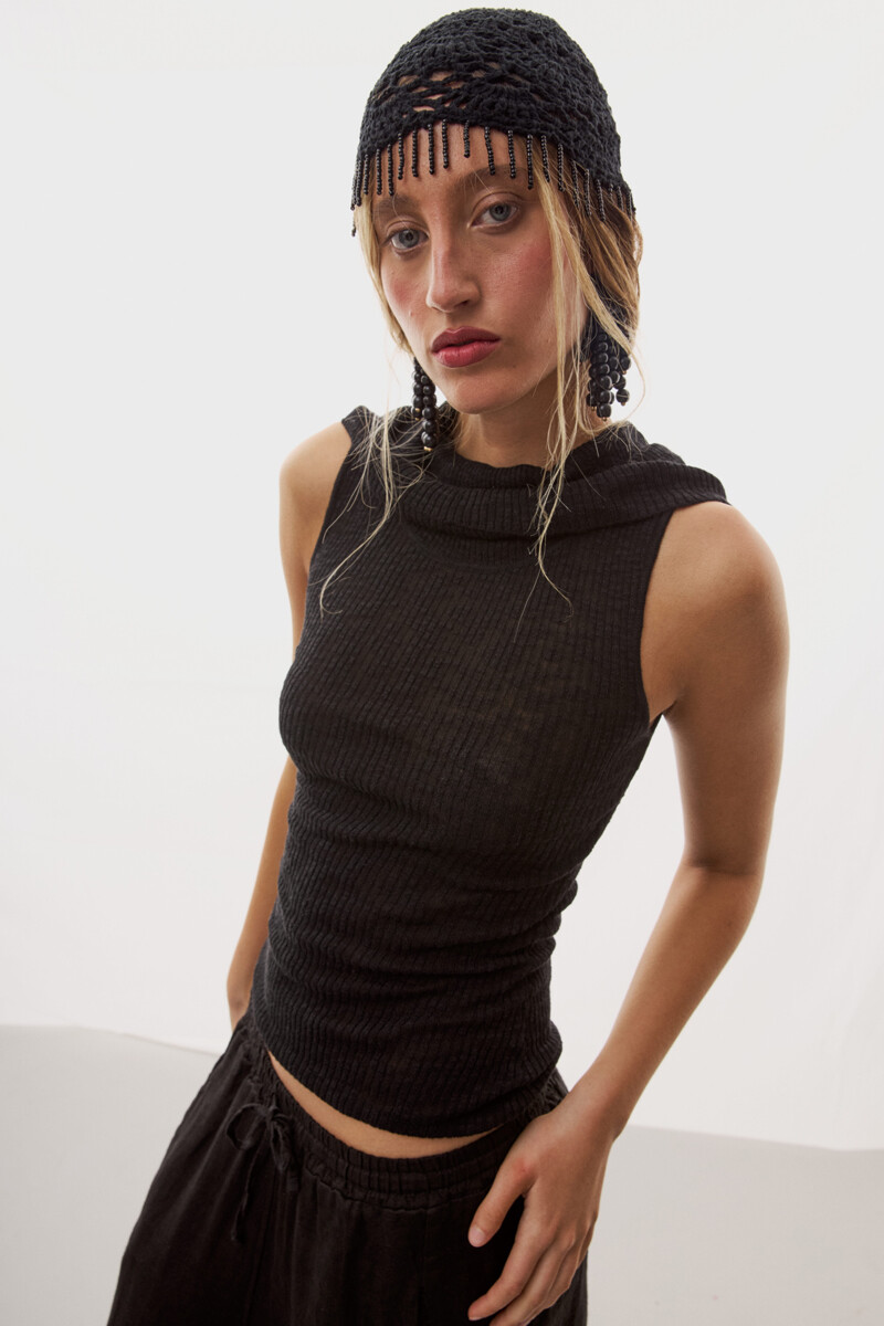 Lauiu Black
