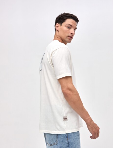 Remera Moxie Off white