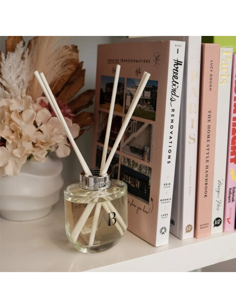 DIFUSOR DE AROMA 200ML LEMONGRASS/GINGER BLANCO DIFUSOR DE AROMA 200ML LEMONGRASS/GINGER BLANCO