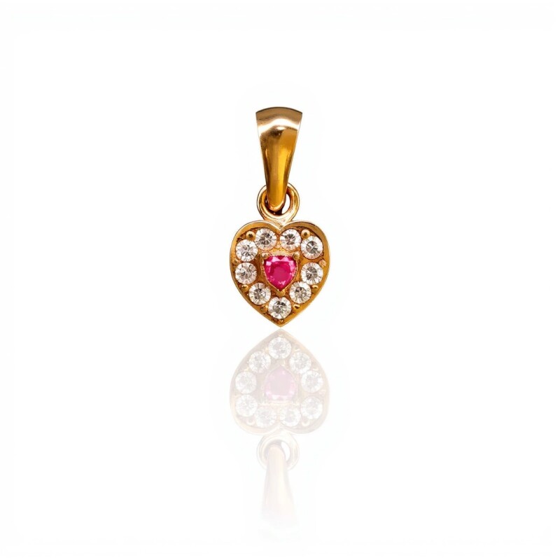 Dije Corazón-Oro bajo-Piedra Rubí y Zirconia-CP8549 conpiedra