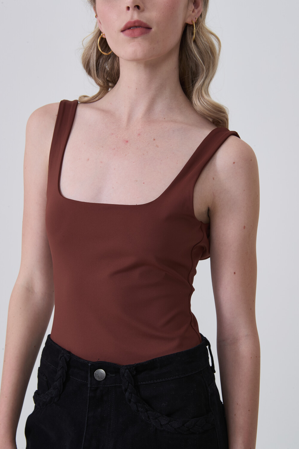 Body Gispora Marron
