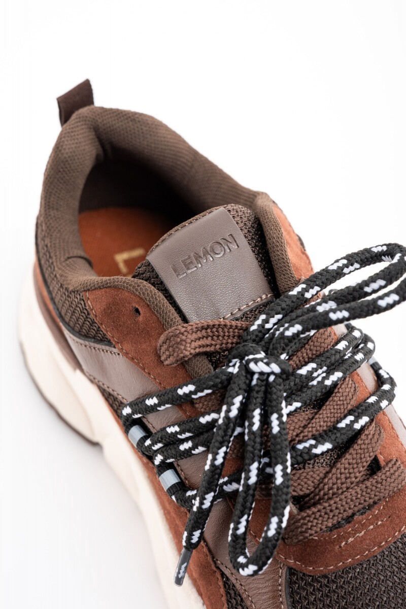 Zapatilla Combinada Chocolate