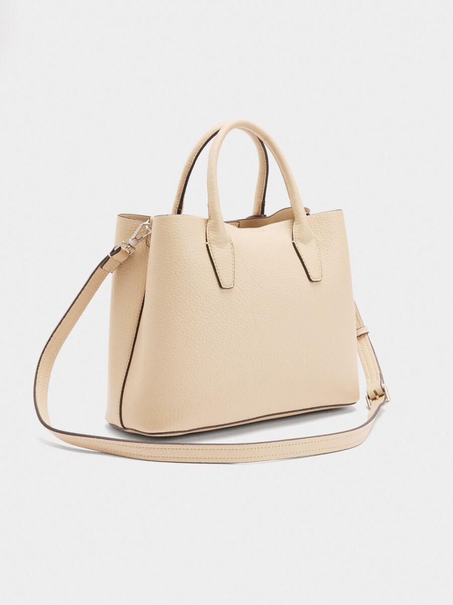 Bolso Tote Con Textura Y Colgante crudo