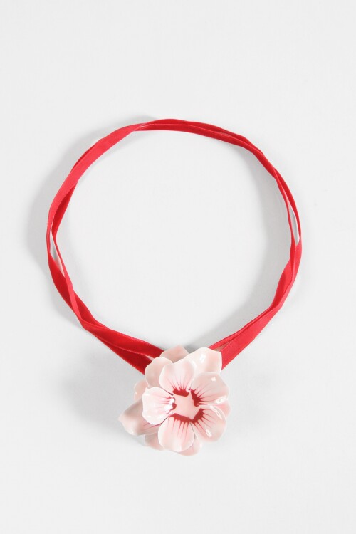 Collar chocker flor rosa