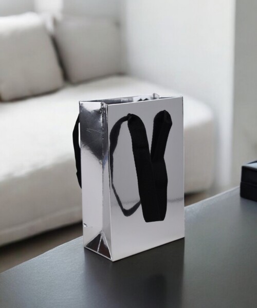 Bolsa cartulina laminada 10x05x15 cm PLATA