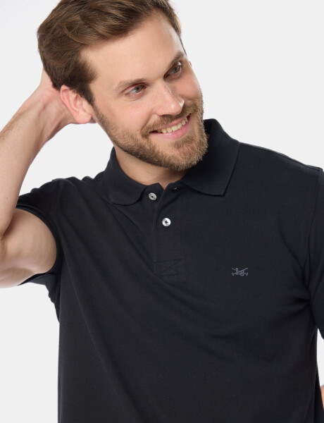 REMERA POLO LISA PIQUÉ Negro