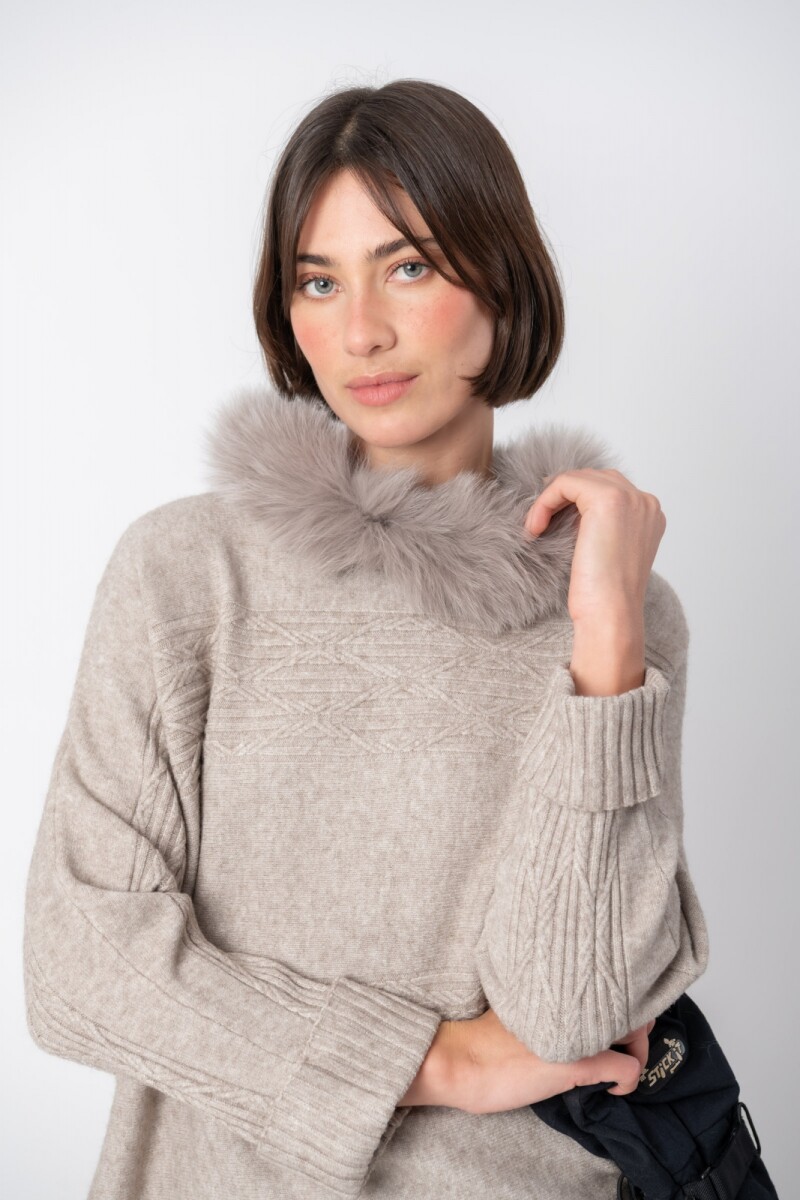 Sweater con cuello piel - Kaki 