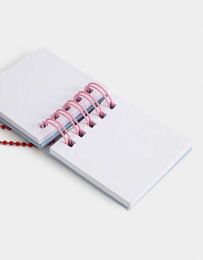 Anotadores Cuadernos y Memos Mini Memo Espiralado Con Cadenita Para Colgar - Azul Celeste