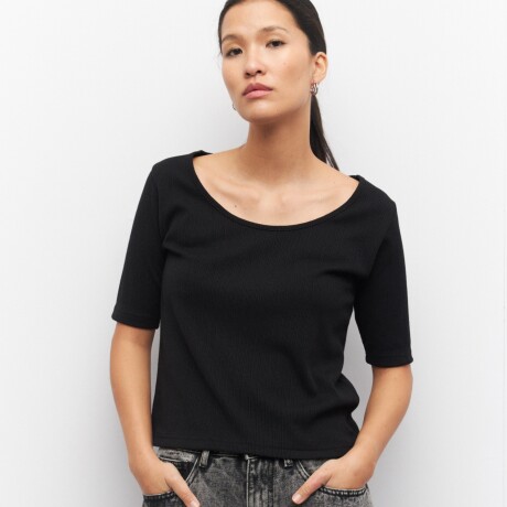 REMERA ALEXIA Negro