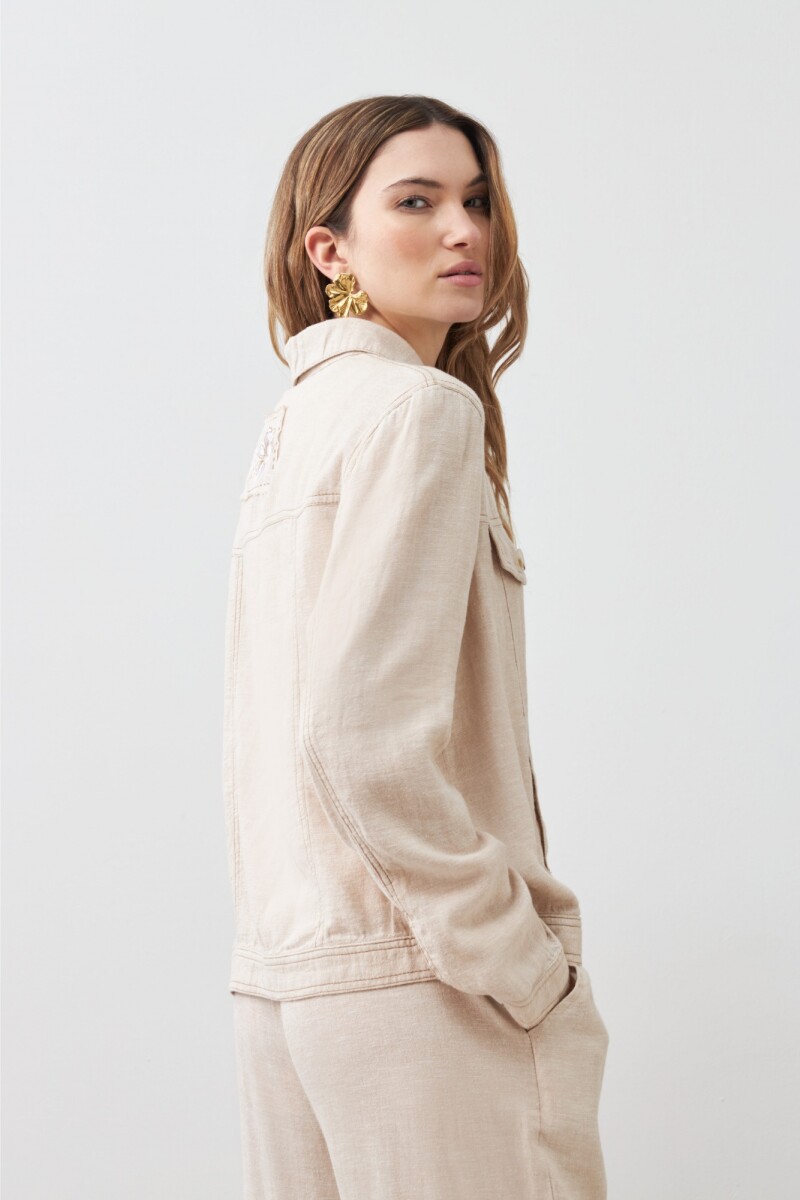 Chaqueta de lino pespuntes y parche bordado beige melange