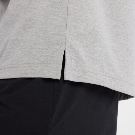 Remera New Balance de Hombre - MT61O0U4AG GREY