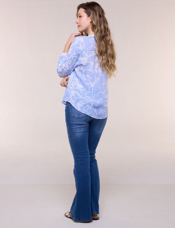 Blusa Estampada Pincelada Con Alforzas CELESTE