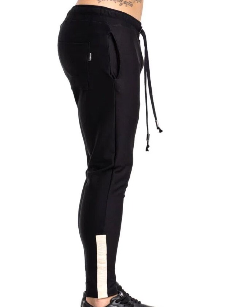 Pantalon Color Negro Elastizado By La Mafia U