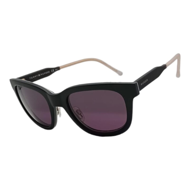 TH135221 negrocombinado