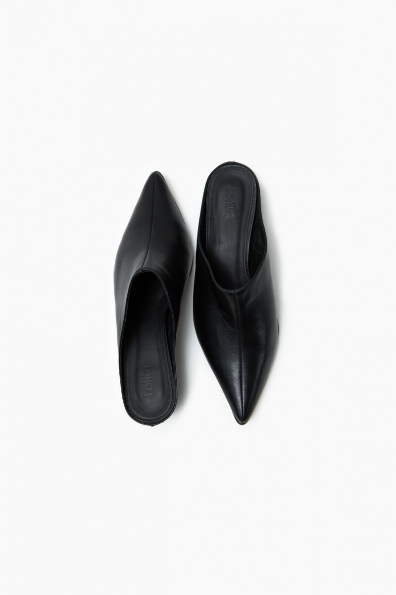 Zueco Iris de cuero negro