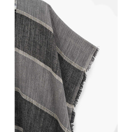 Kimono Rayado Con Desflecado Combinacion Multicolor