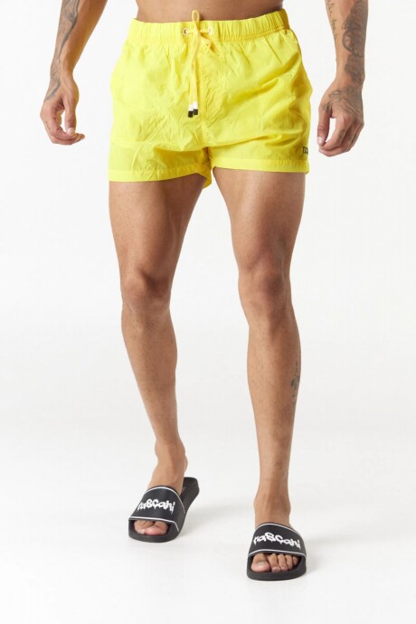 Short Kika Short Amarillo Short Kika Short Amarillo