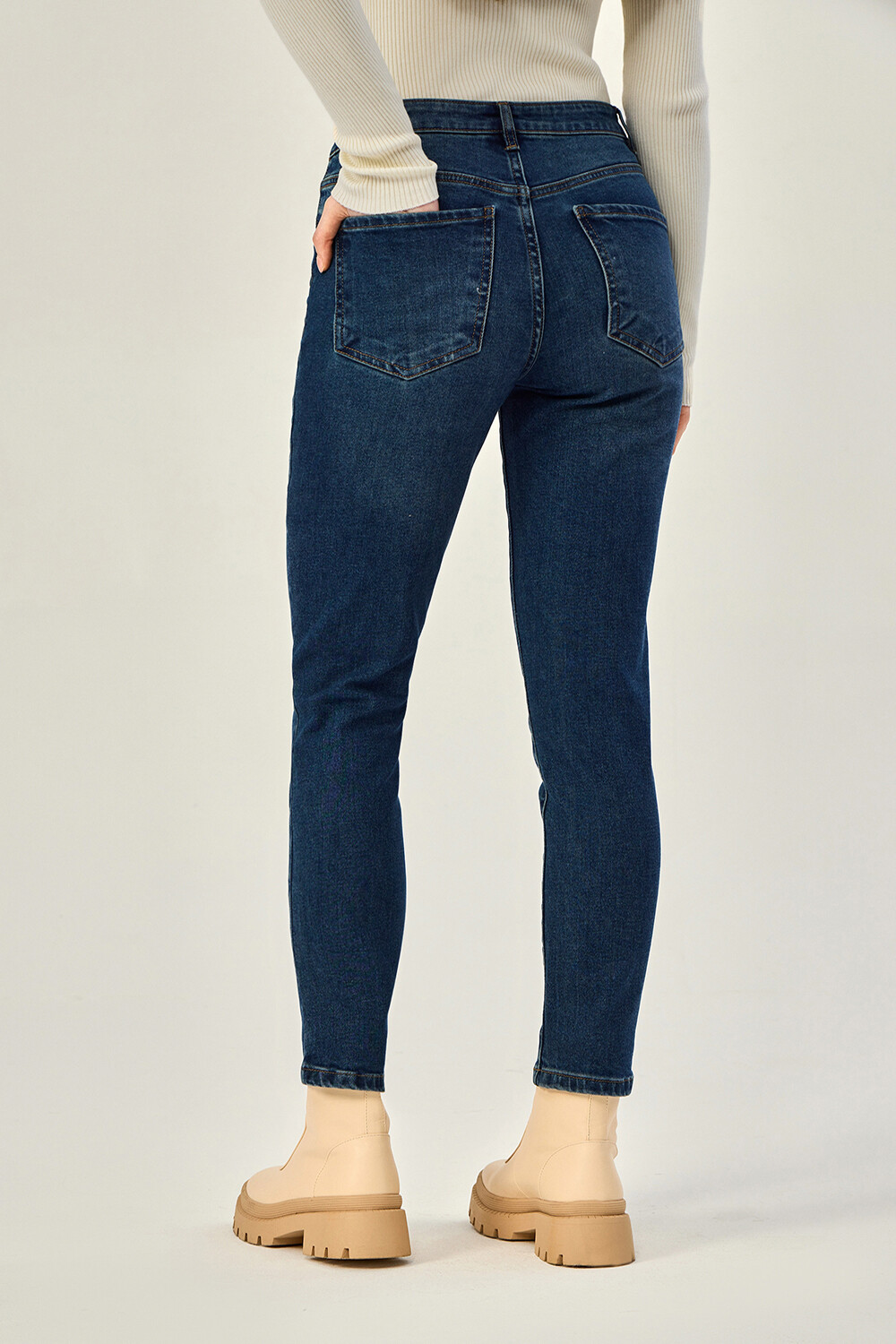 Pantalon Kurao Azul Medio