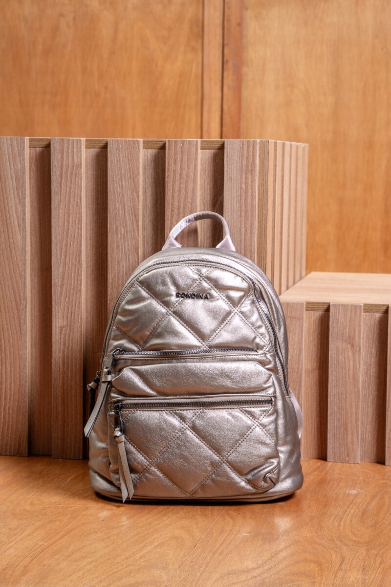 Mochila Casual. NEGRO